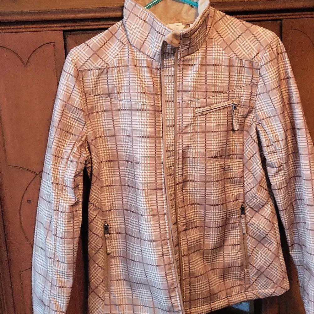 Jacket - Picture 1 of 4